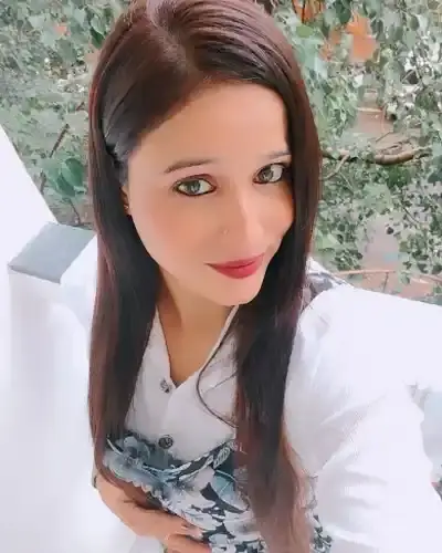 Call Girls in Anantnag